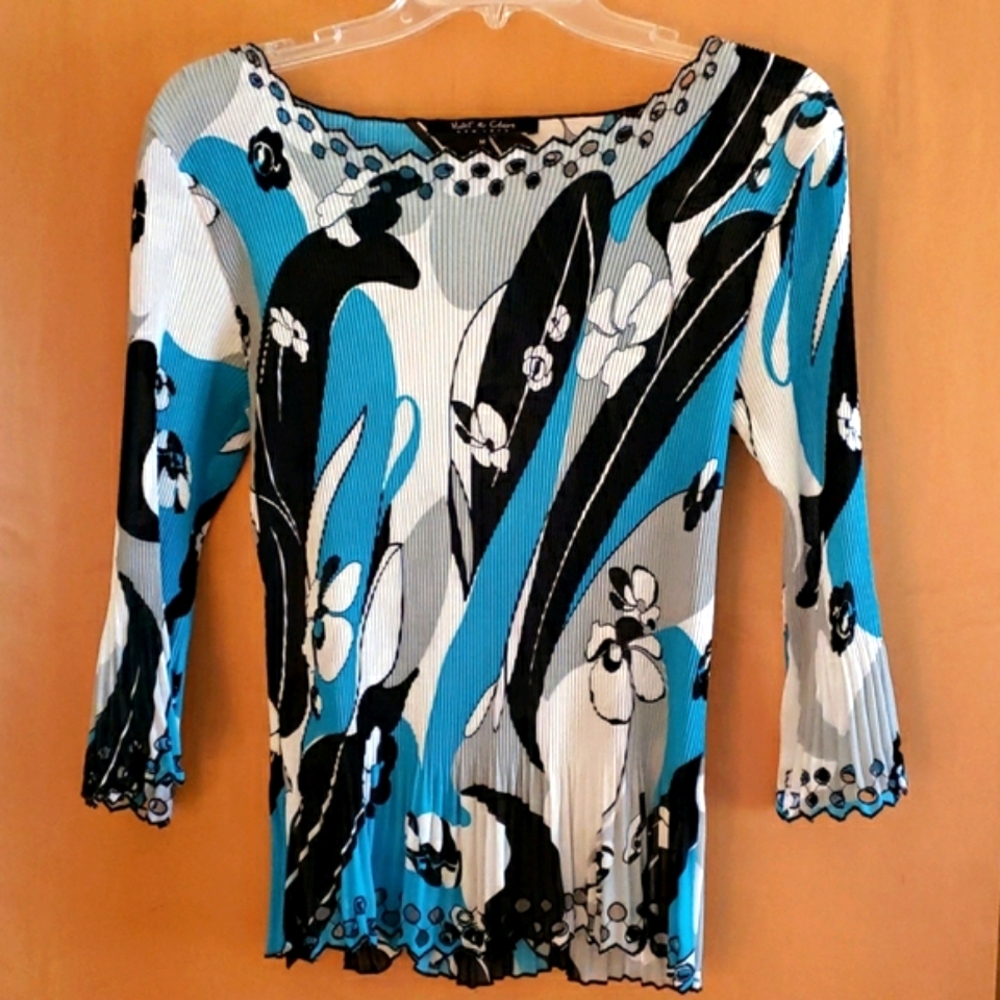 Women's Top